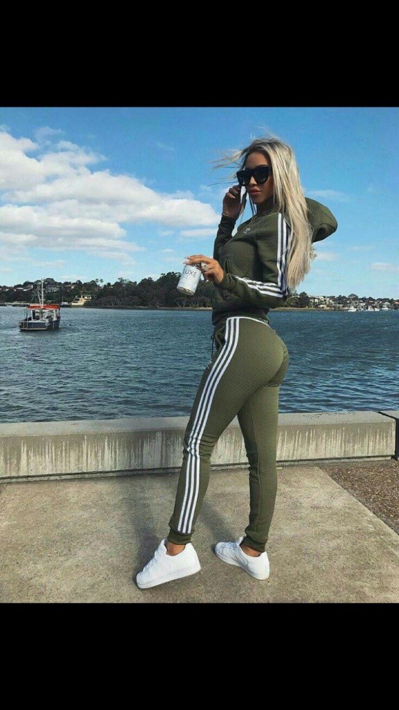 womens adidas tracksuit size 16